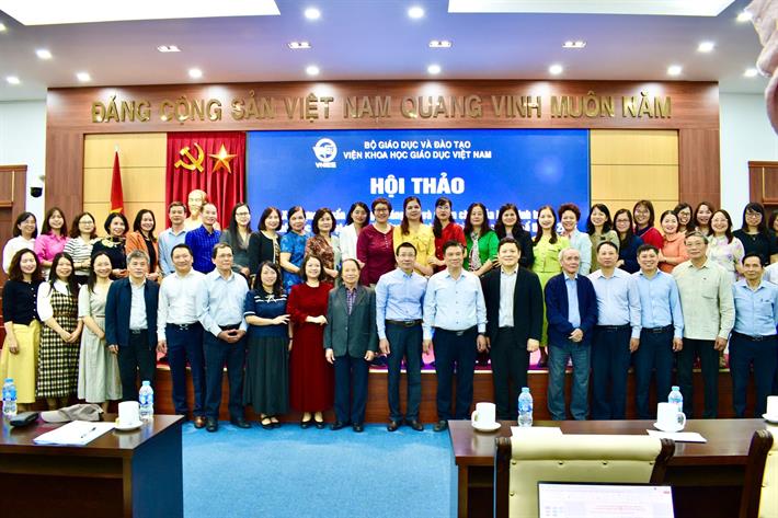 Xây dựng chuẩn đánh giá năng lực và phẩm chất của học sinh theo Chương trình GDPT 2018