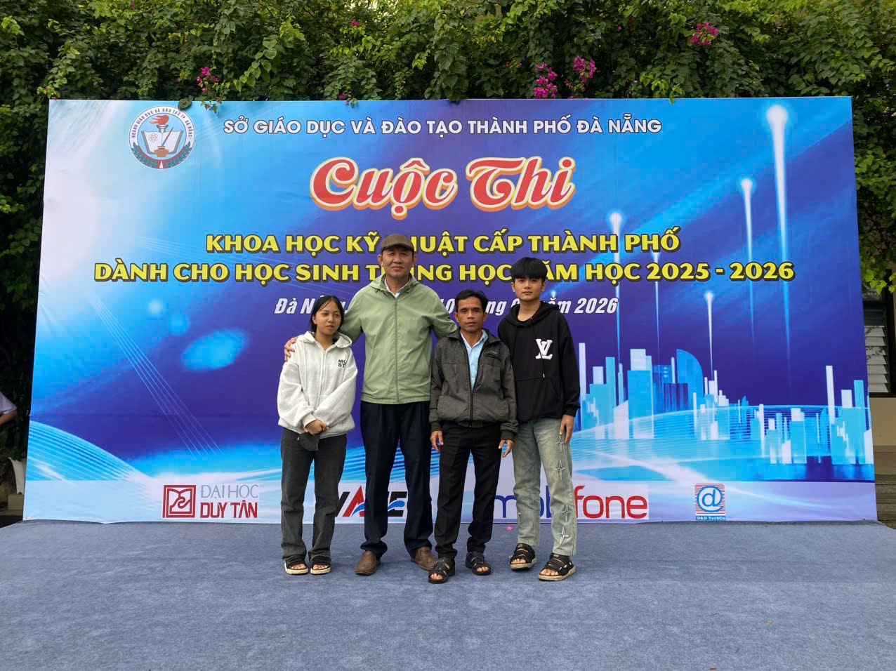 TRƯỜNG THCS NGUYỄN DUY HIỆU VINH DANH THÀNH TÍCH TẠI CUỘC THI KHOA HỌC KỸ THUẬT CẤP THÀNH PHỐ